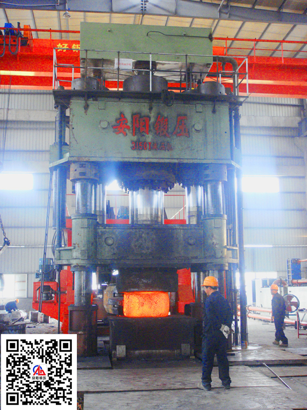 3150噸鍛造液壓機和10噸鍛造操作機在浙江