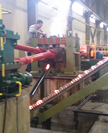 鋼球生產視頻-60mm耐磨鋼球斜軋機生產線在羅馬尼亞