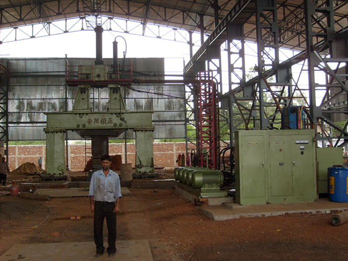 6噸橋式電液自由鍛錘在印度